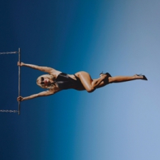 CYRUS, MILEY-ENDLESS SUMMER VACATION -COLOURE...