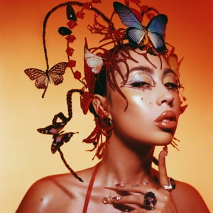 KALI UCHIS-RED MOON IN VENUS